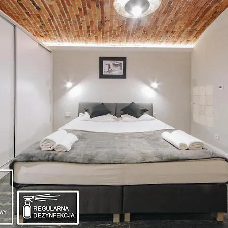 M3 Main Square * קרקוב