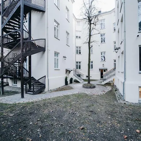 Appartement M3 Main Square *